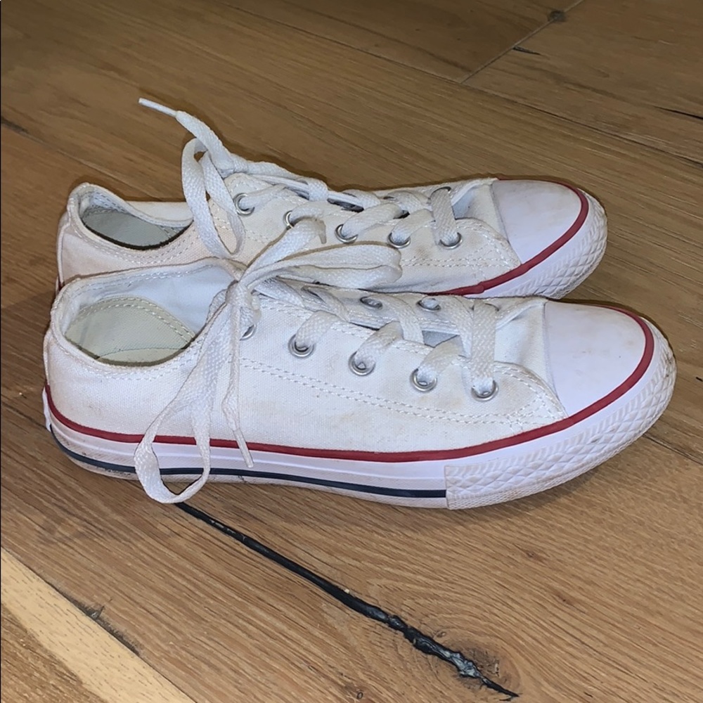 White Converse - Picture 2 of 3